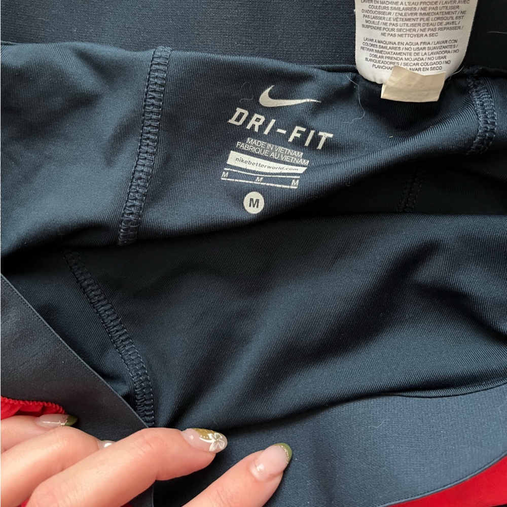Nike Dri-Fit Shorts - Picture 3 of 3